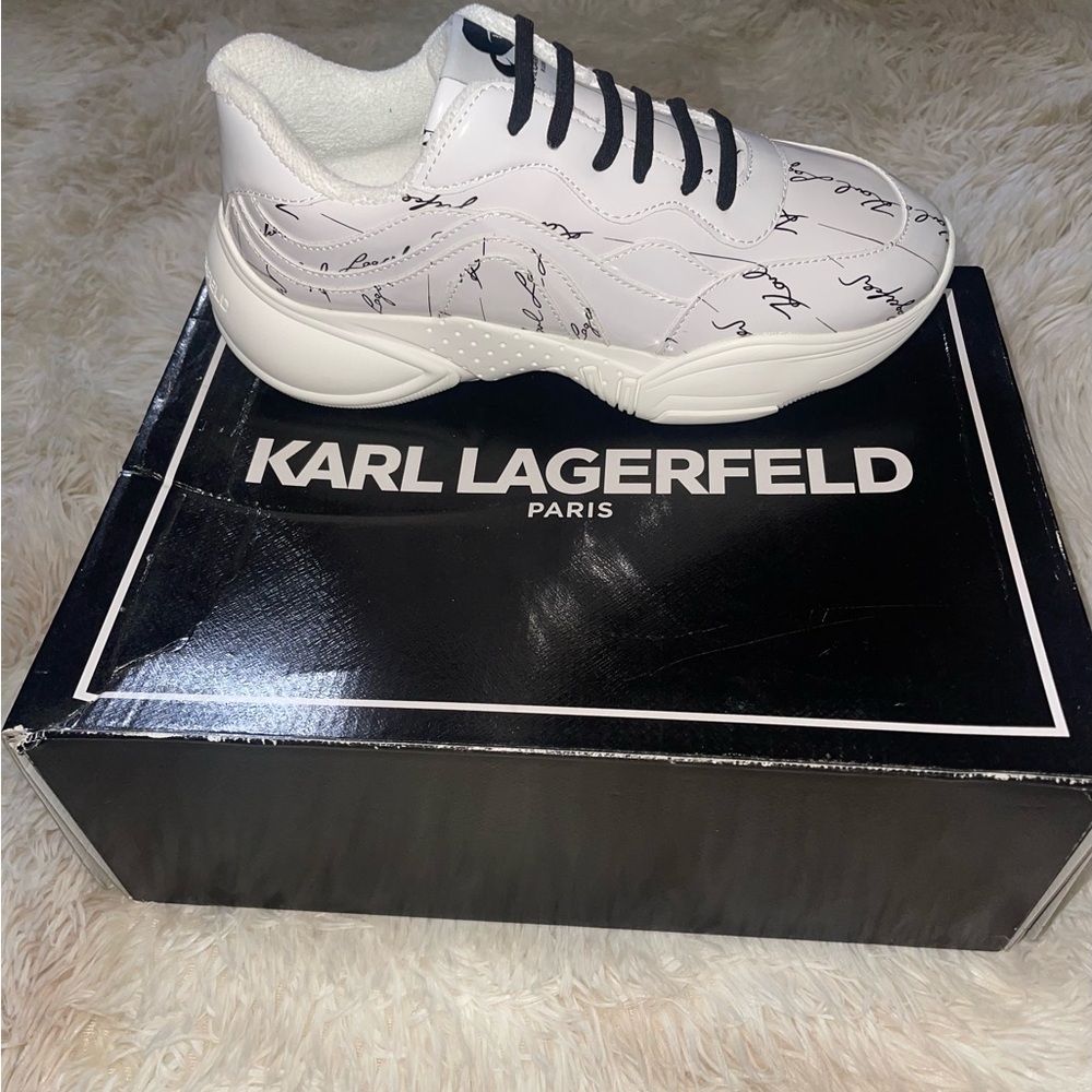 BRAND NEW!!! Karl Lagerfeld Sneakers